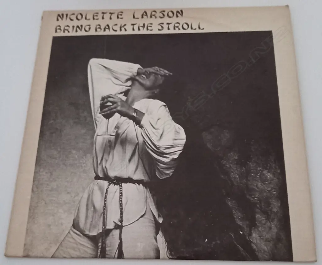 Nicolette Larson, Bring Back The Stroll Image 1++
